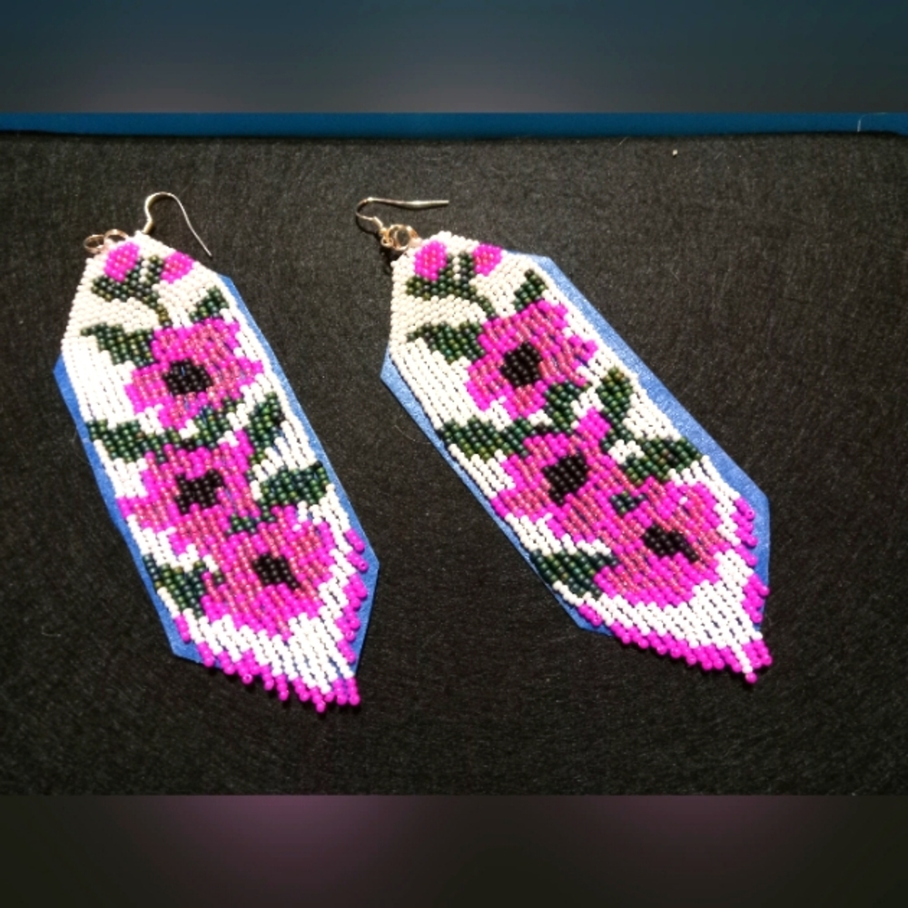 Hand crafted Native American style seed bead earrings flowers